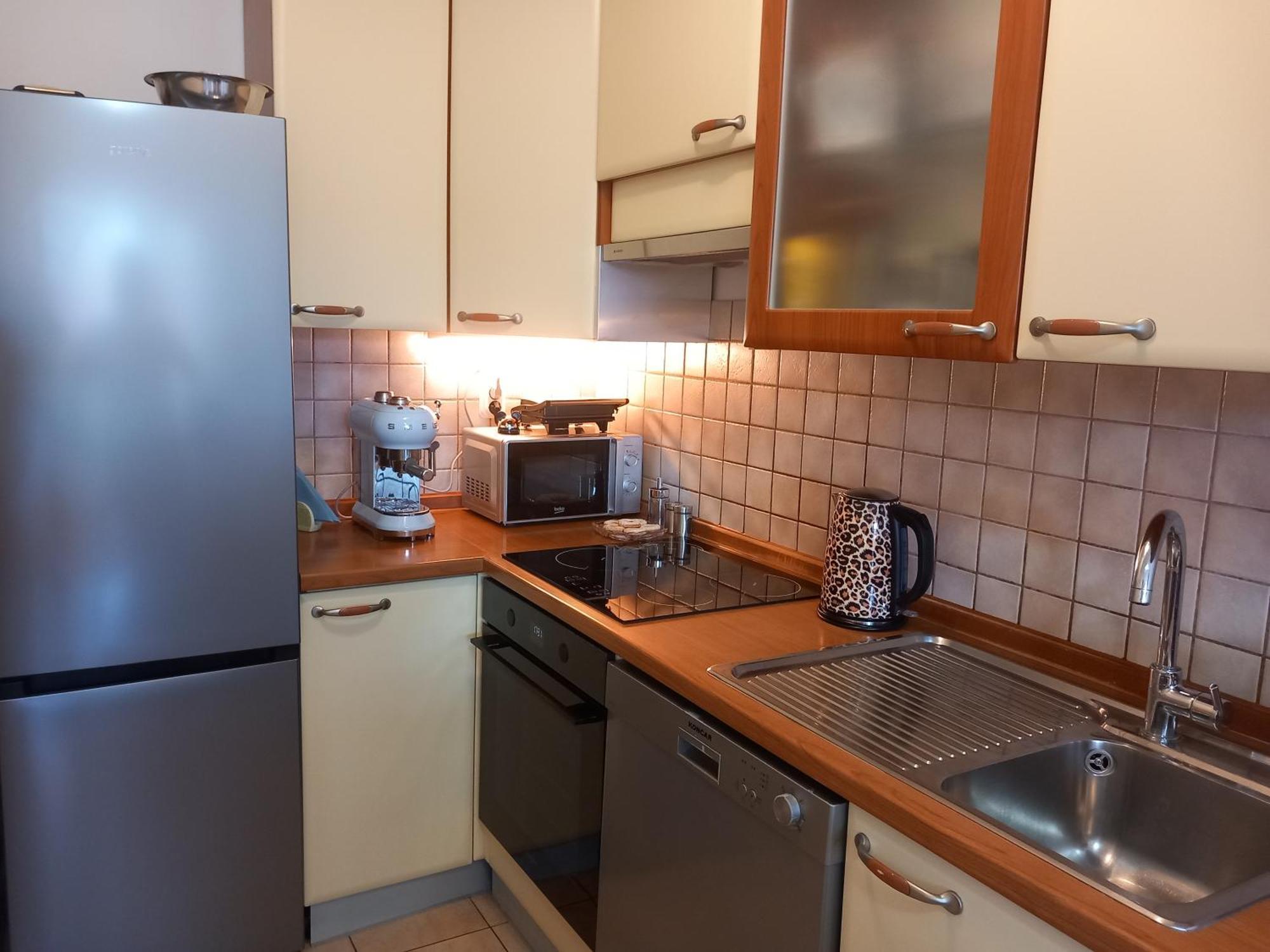 Apartment Harmony - Pleasant And Comfortable Place With A Balcony And A Secured Garage Split Exterior photo